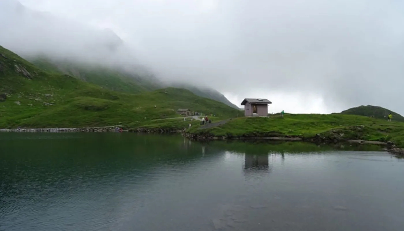 beautiful Bachalpsee Switzerland hike beautiful Bachalpsee Switzerland hike