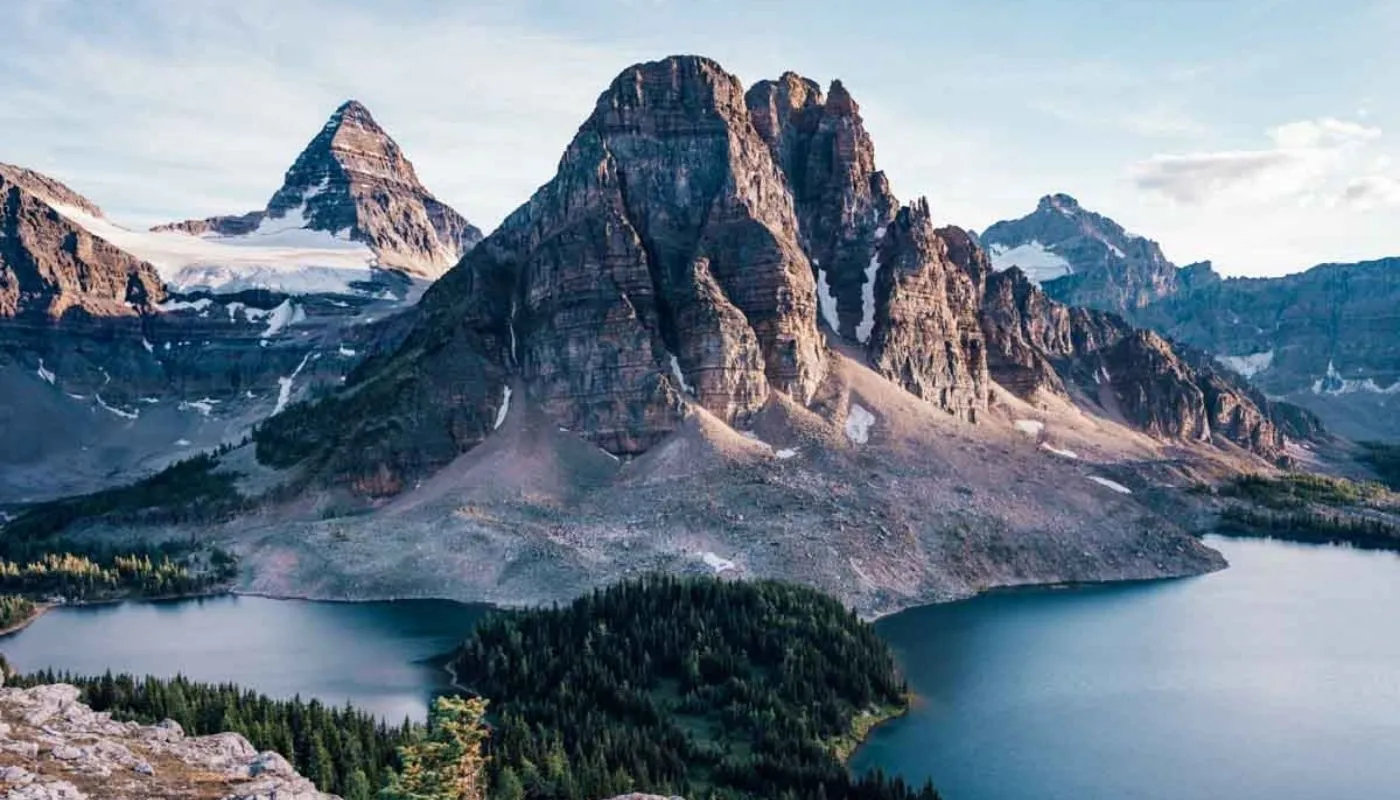 beautiful mount assiniboine hike beautiful mount assiniboine hike