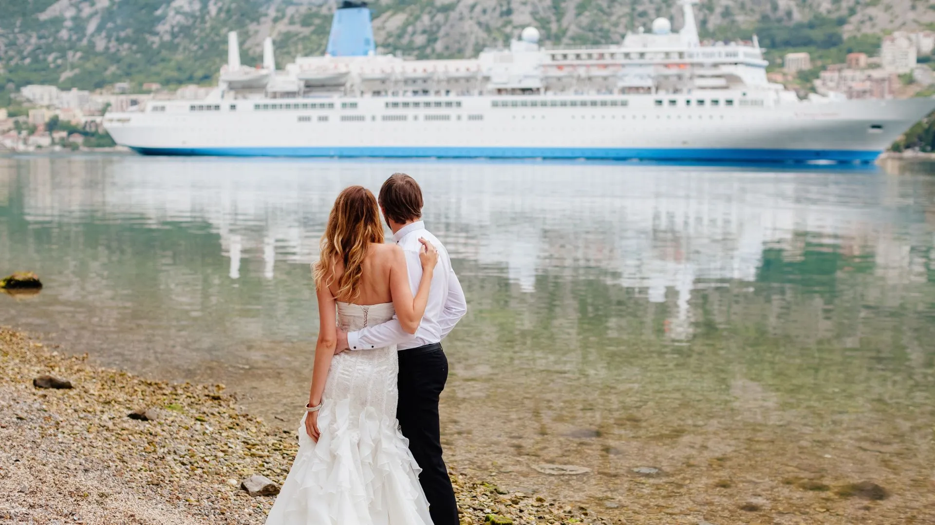 Best cruises for Honeymoons Best cruises for Honeymoons