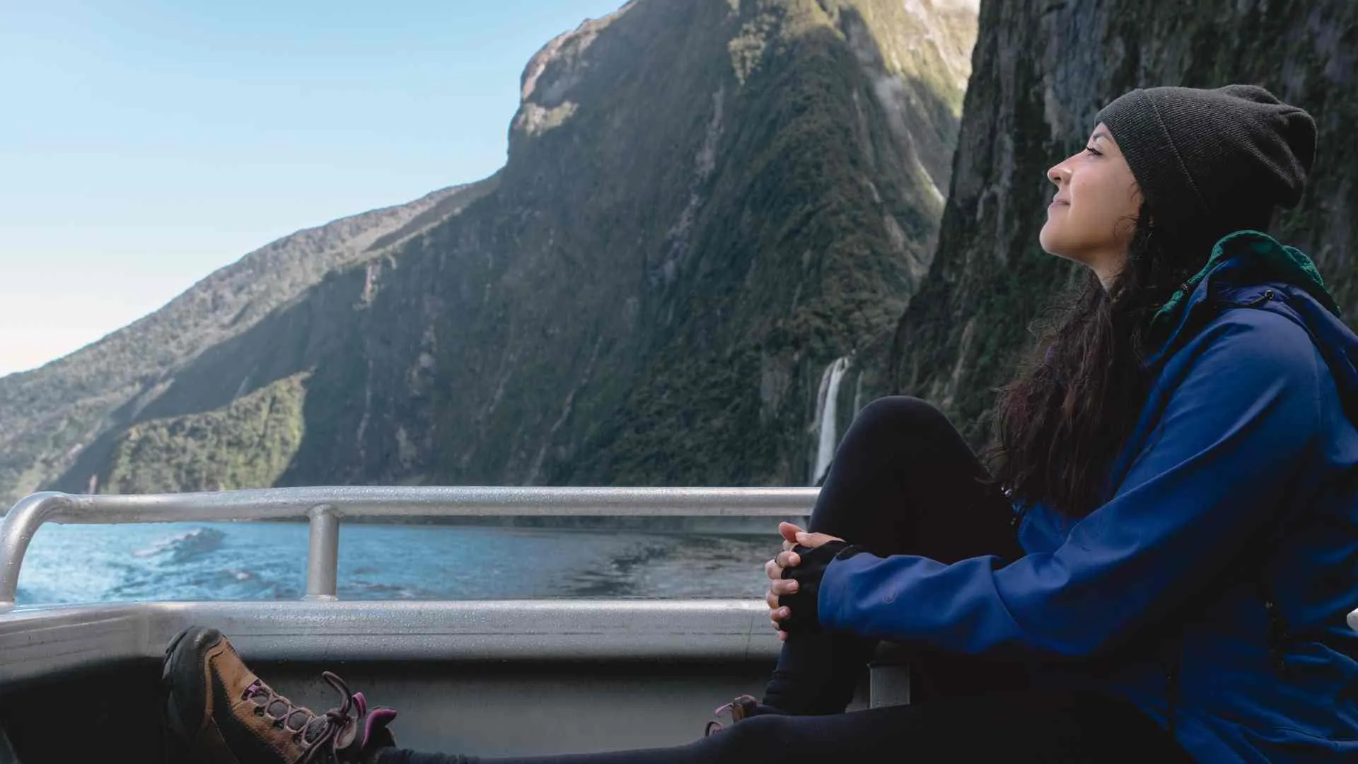 Milford Sound Cruising (4) girl on Milford Sound cruise