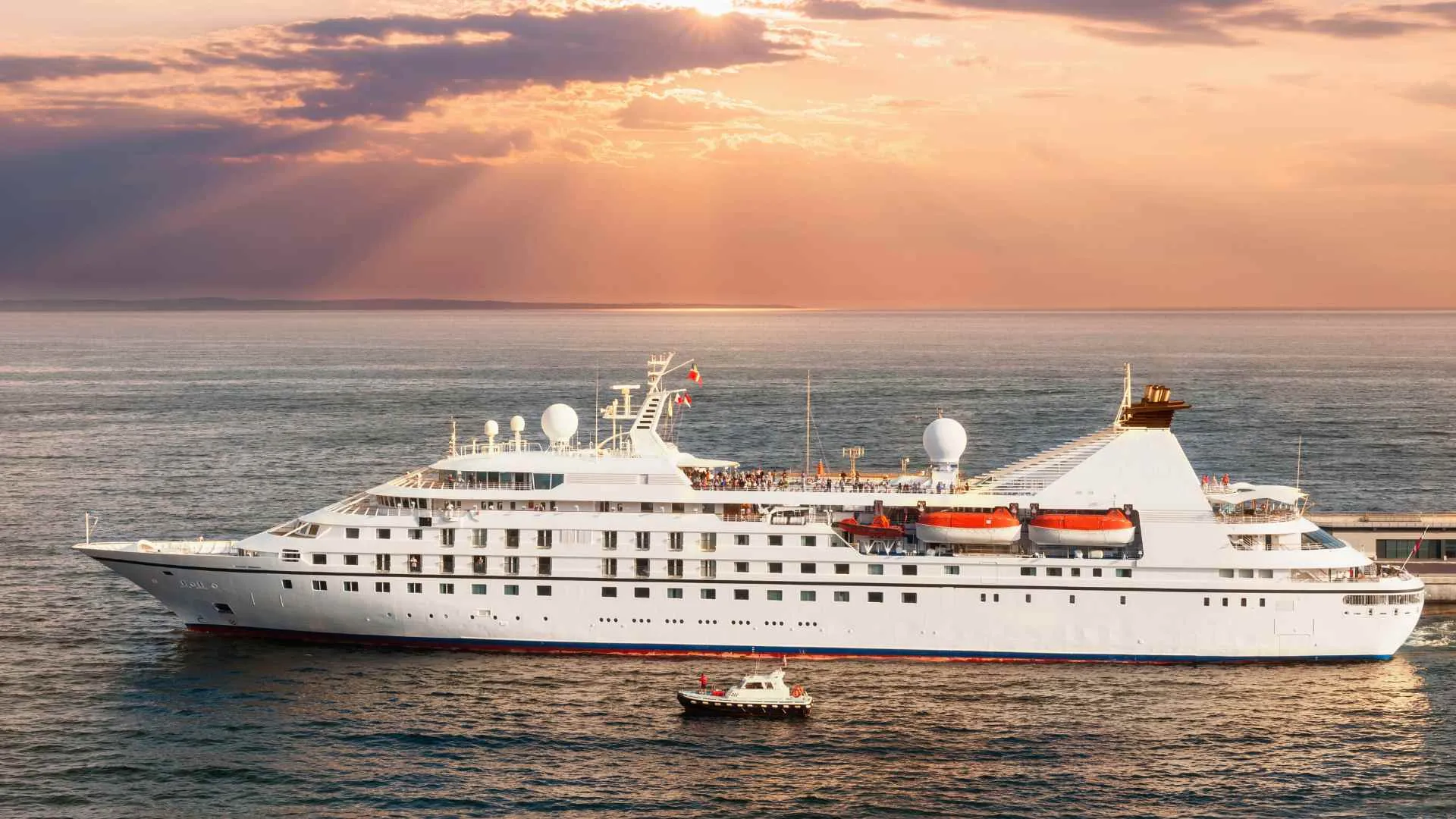 month long cruises-7 post-cruise adjustment sailing