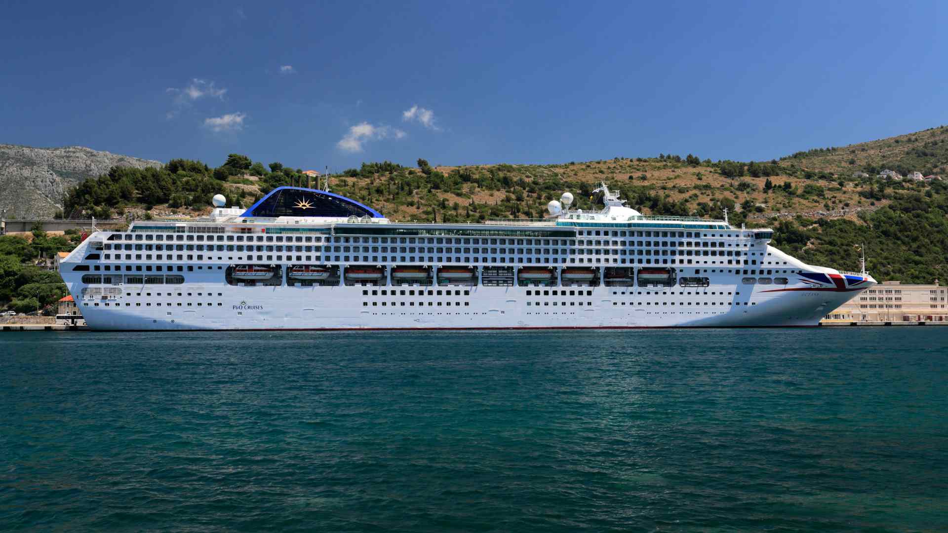 cruises for adults only-2 P&O cruise ship