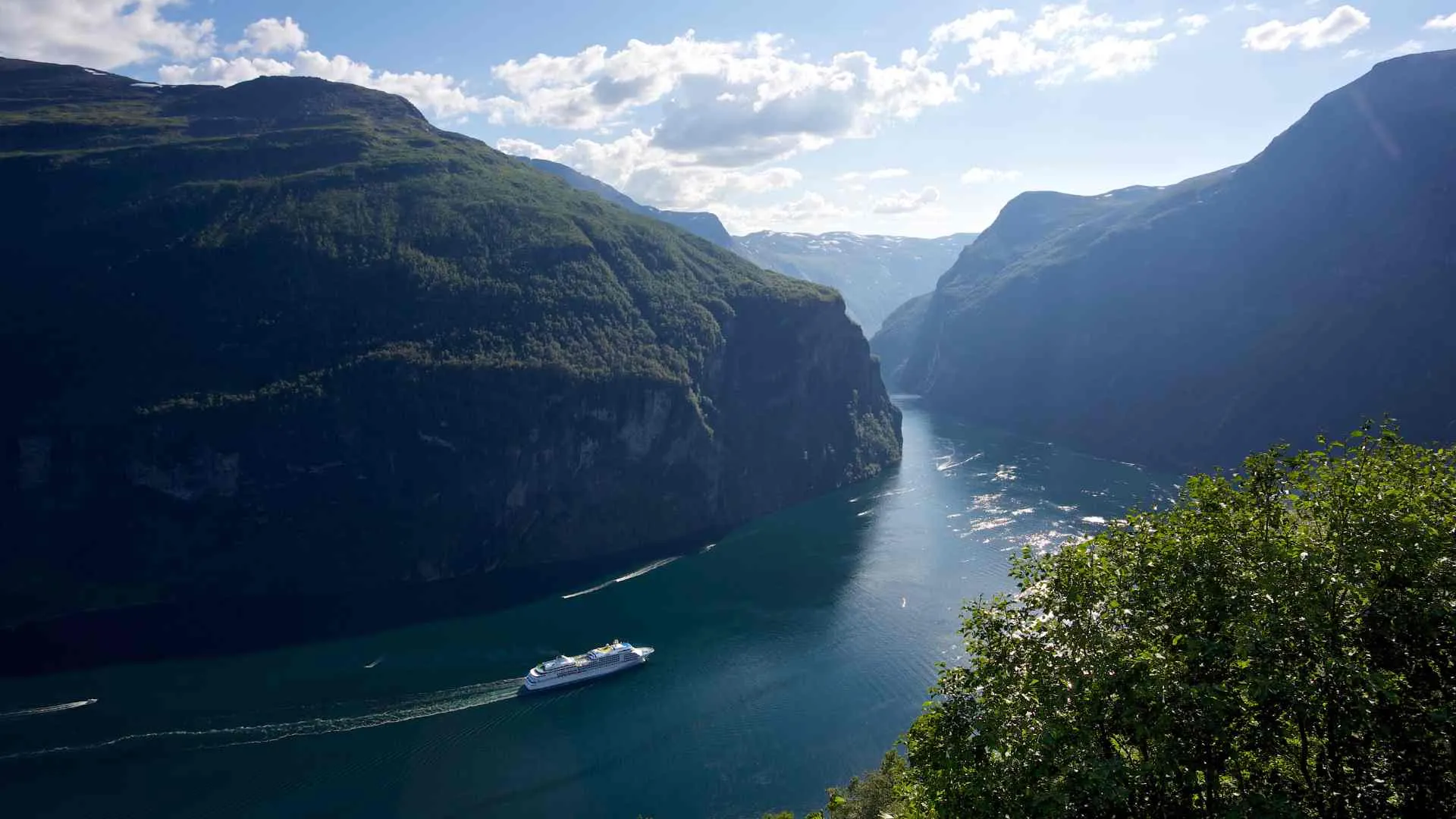 cruises in December