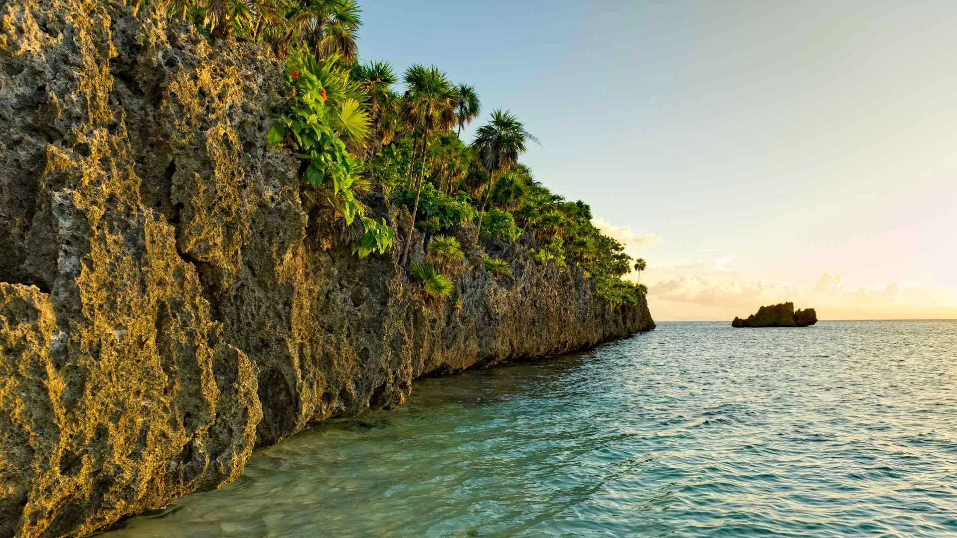 Roatan Cruise port-6 Roatan Cruise Port
