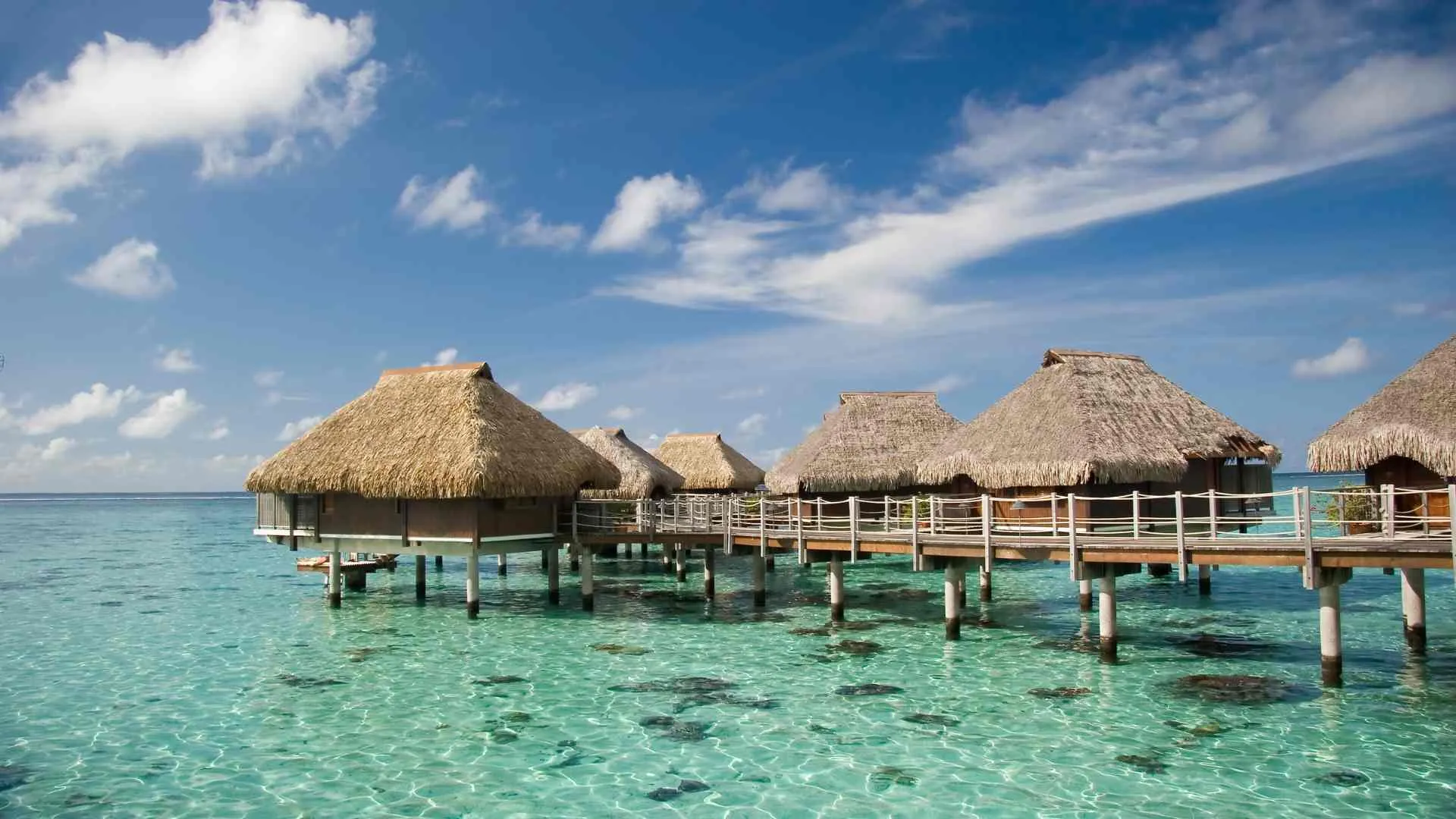 overwater bungalows caribbean-2 overwater bungalows caribbean