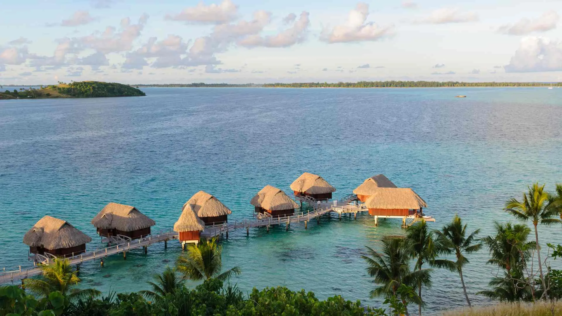 overwater bungalows caribbean-31 overwater bungalows caribbean